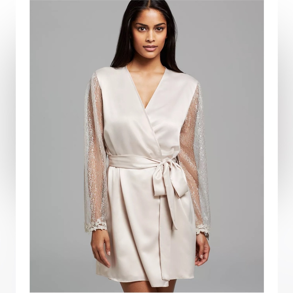 Flora Nikrooz Showstopper Charmeuse Cover-Up Robe